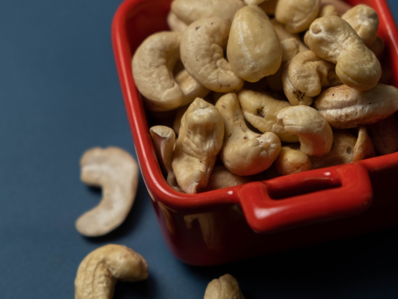 cashews for lowering blood pressure naturally