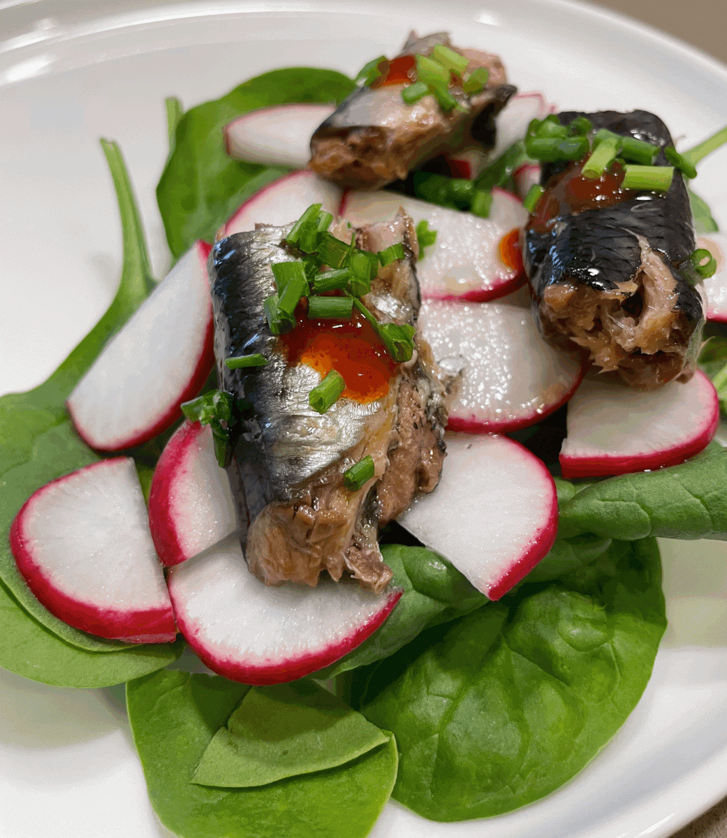 Quick low sodium sardine salad lunch